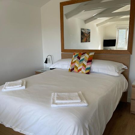 Spacious Lodge With King Sized Bed Inveraray Exterior foto