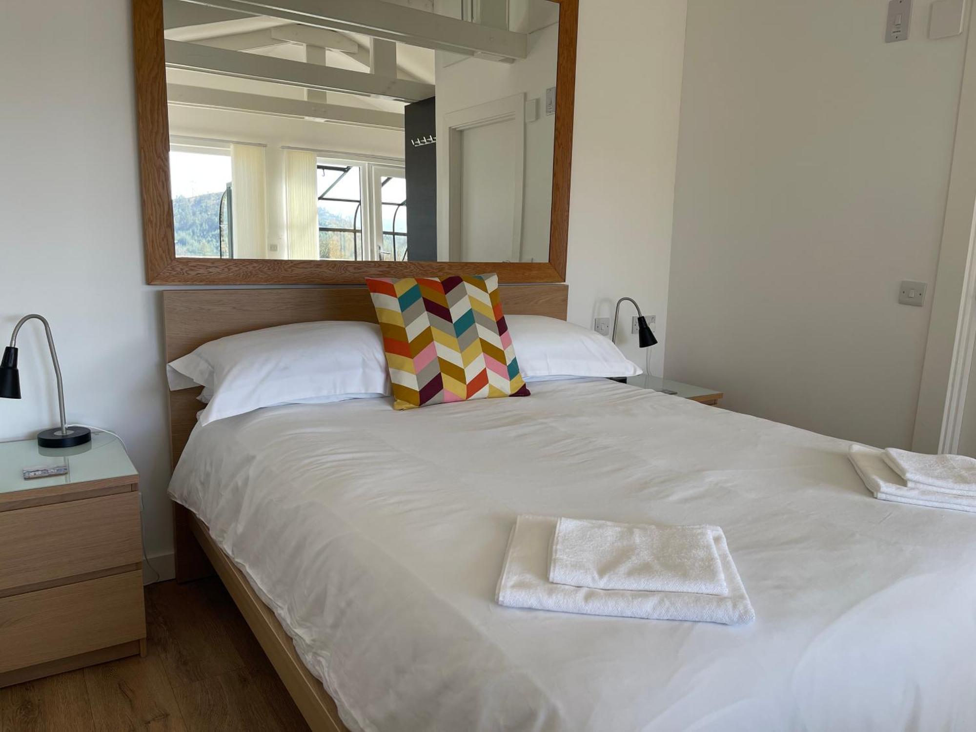 Spacious Lodge With King Sized Bed Inveraray Exterior foto