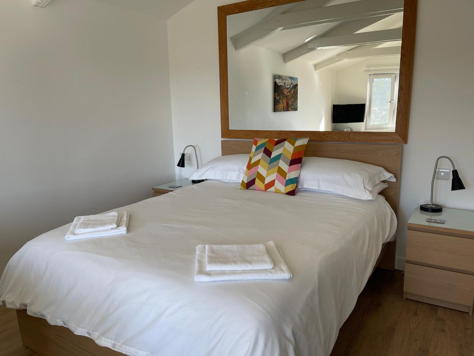 Spacious Lodge With King Sized Bed Inveraray Exterior foto